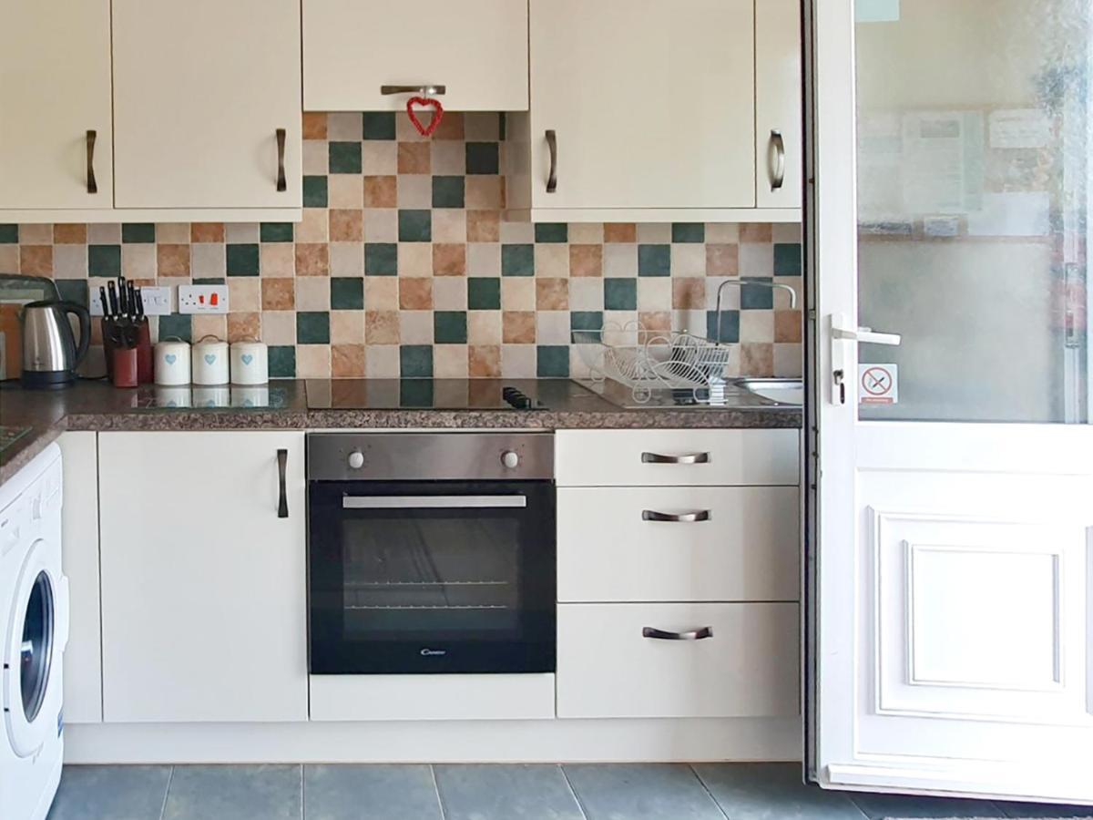 Dart Haven - Cheerful Holiday Bungalow In Galmpton Exteriér fotografie